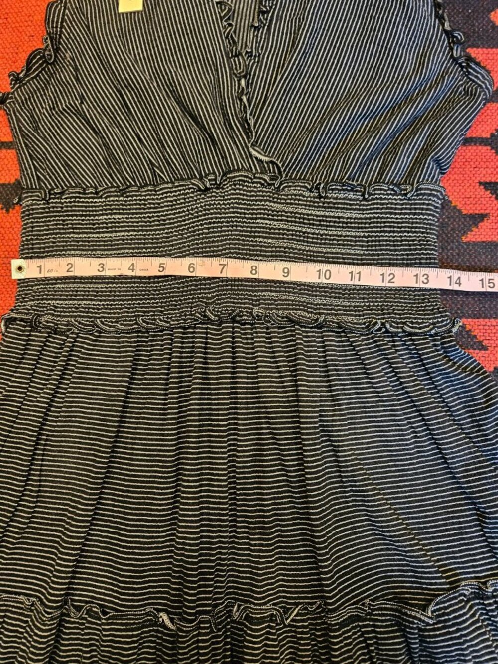 NEW Max Studio Black & White Striped Sleeveless Tiered Dress Size Medium - Picture 10 of 16